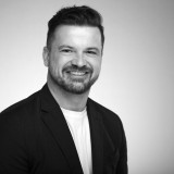 د. مارك اون جونز